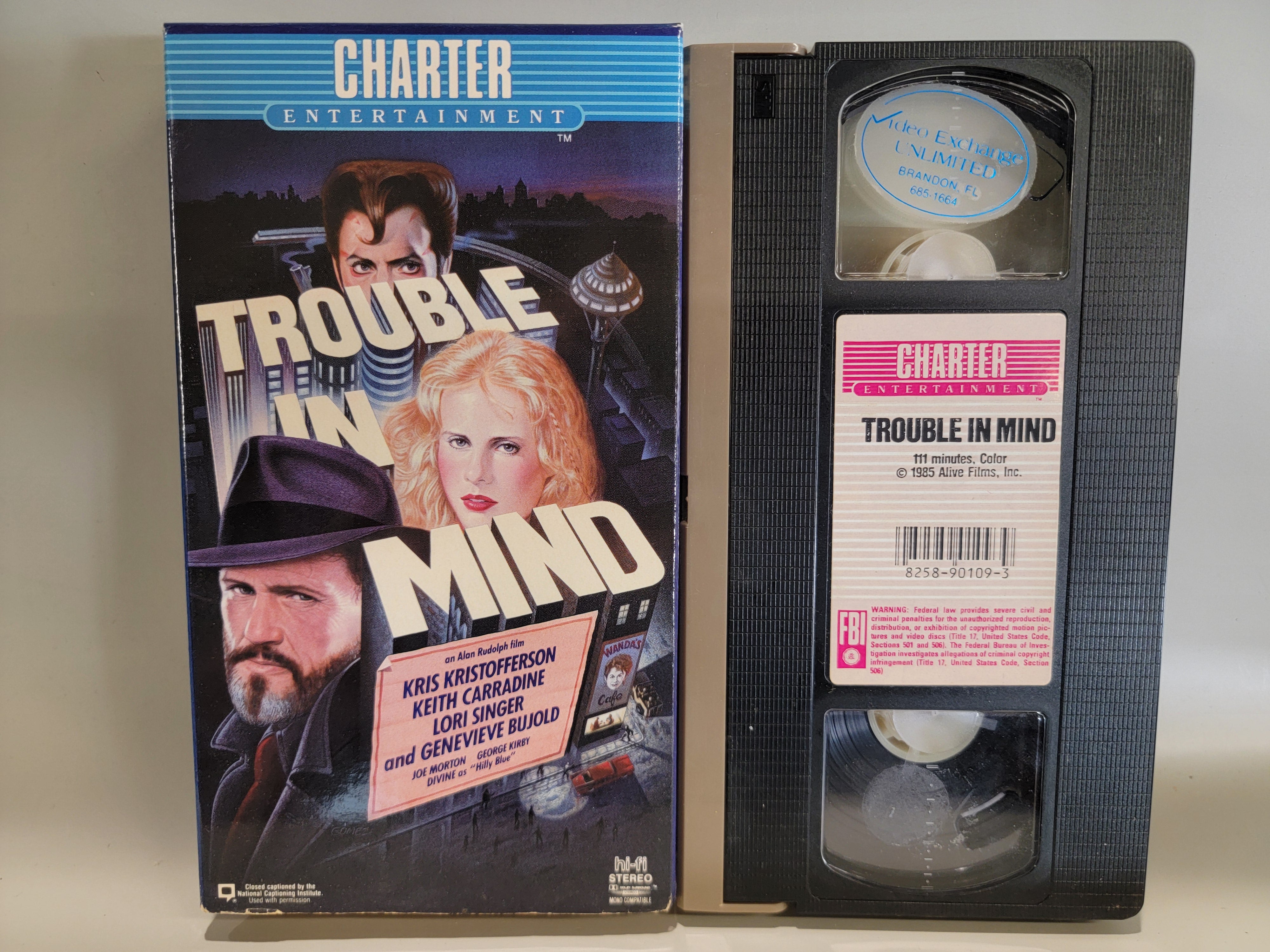 TROUBLE IN MIND VHS [USED]