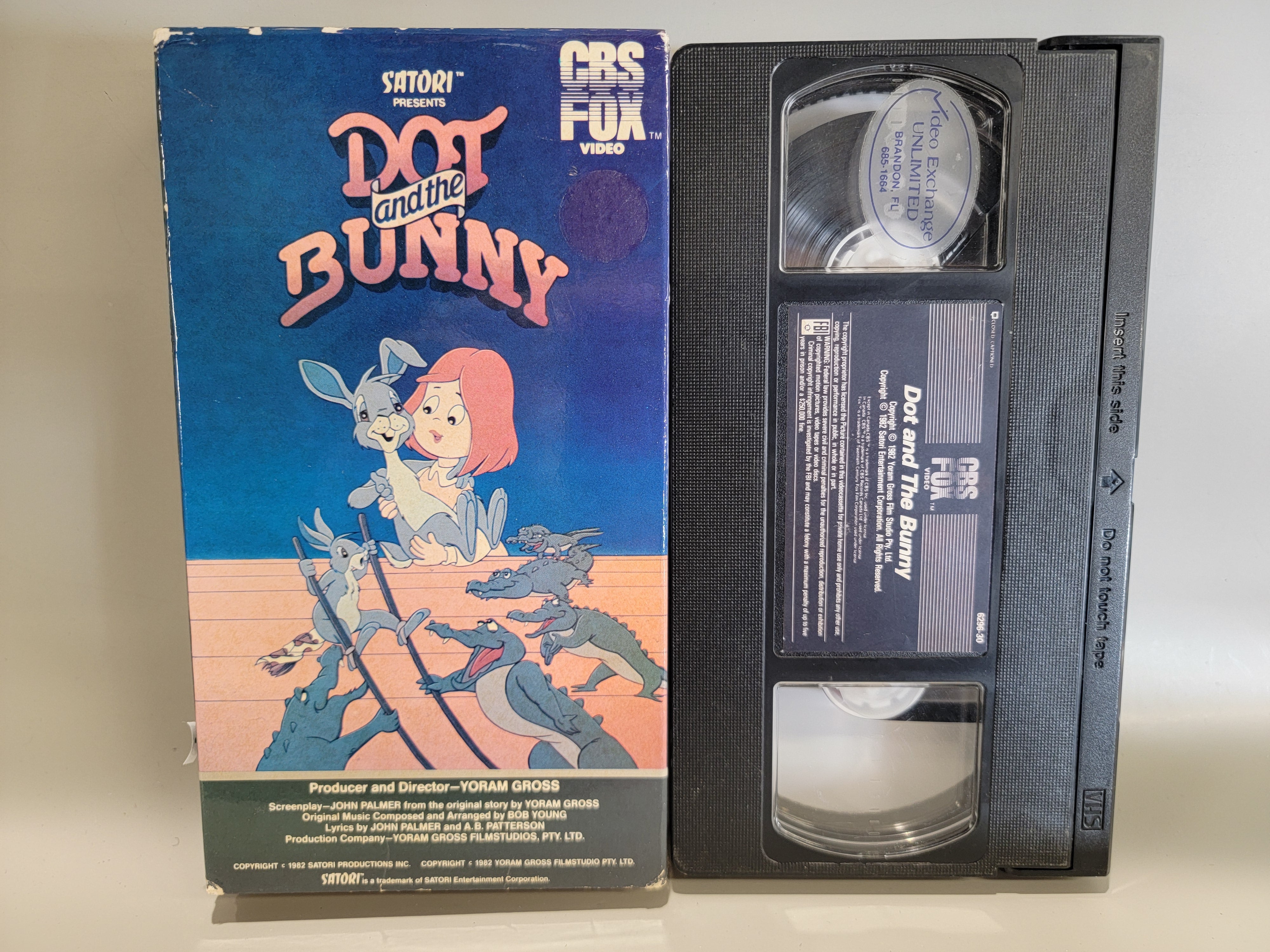 DOT AND THE BUNNY VHS [USED]