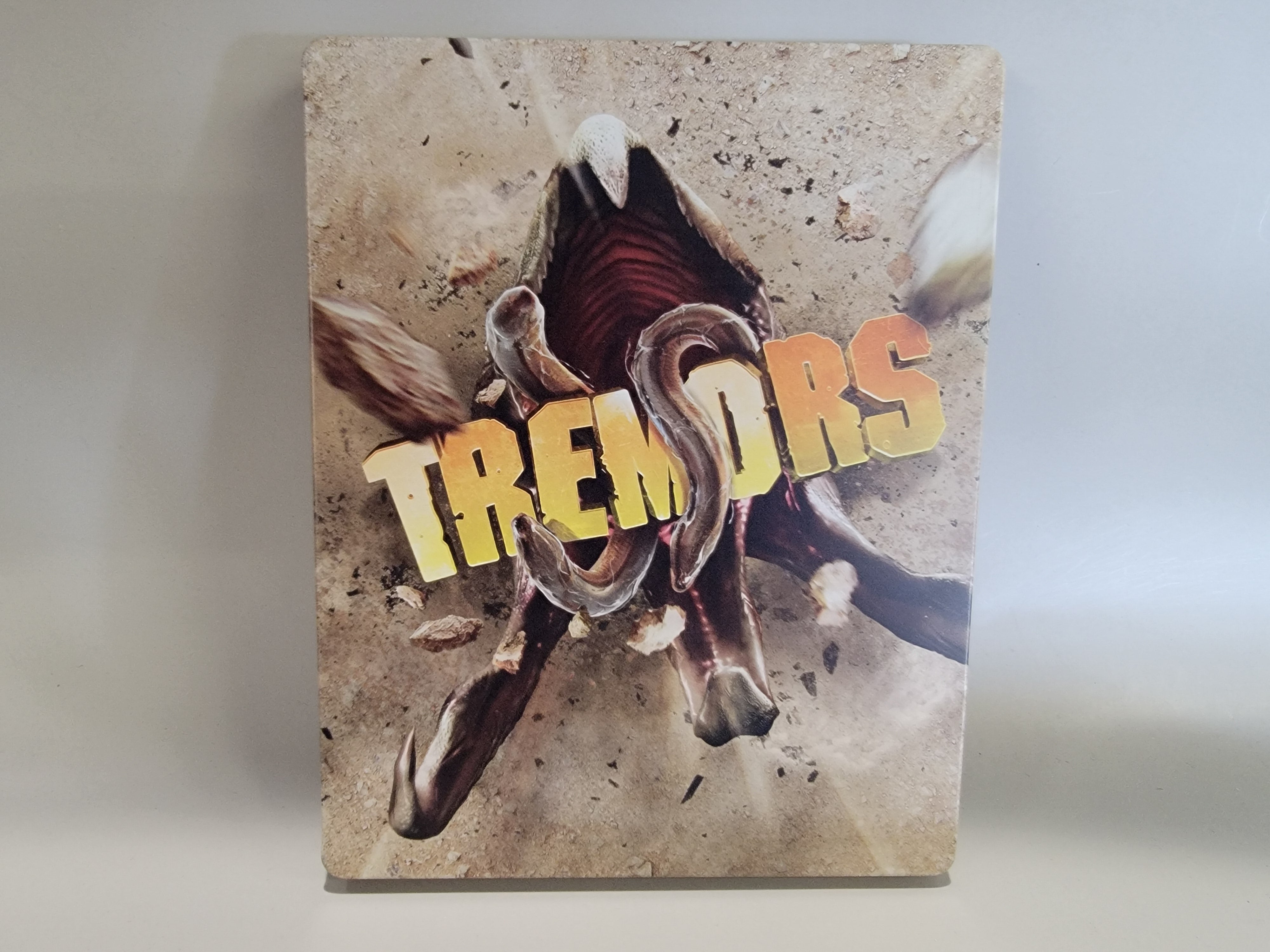 TREMORS (LIMITED EDITION) BLU-RAY STEELBOOK [USED]