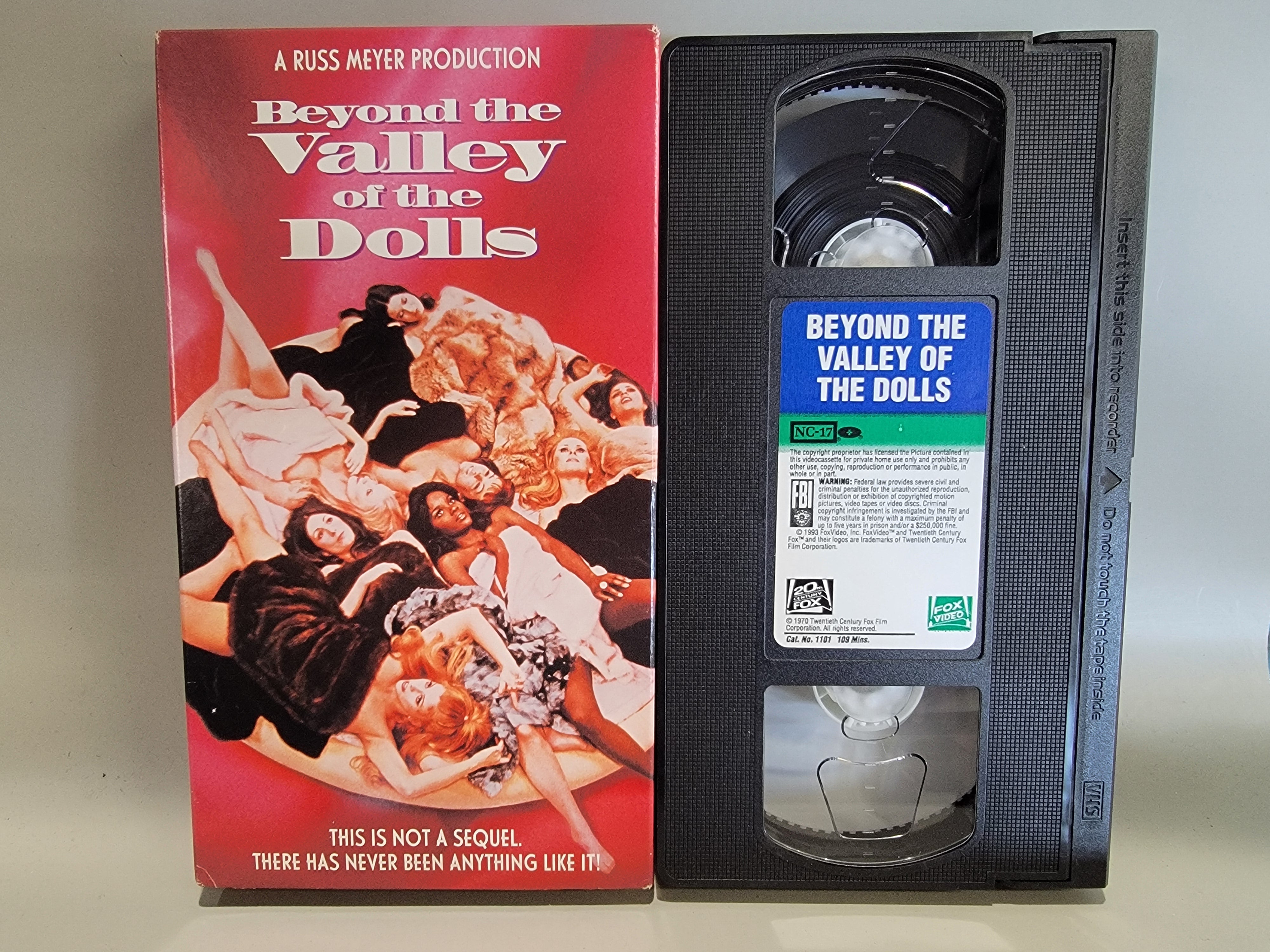 BEYOND THE VALLEY OF THE DOLLS VHS [USED]