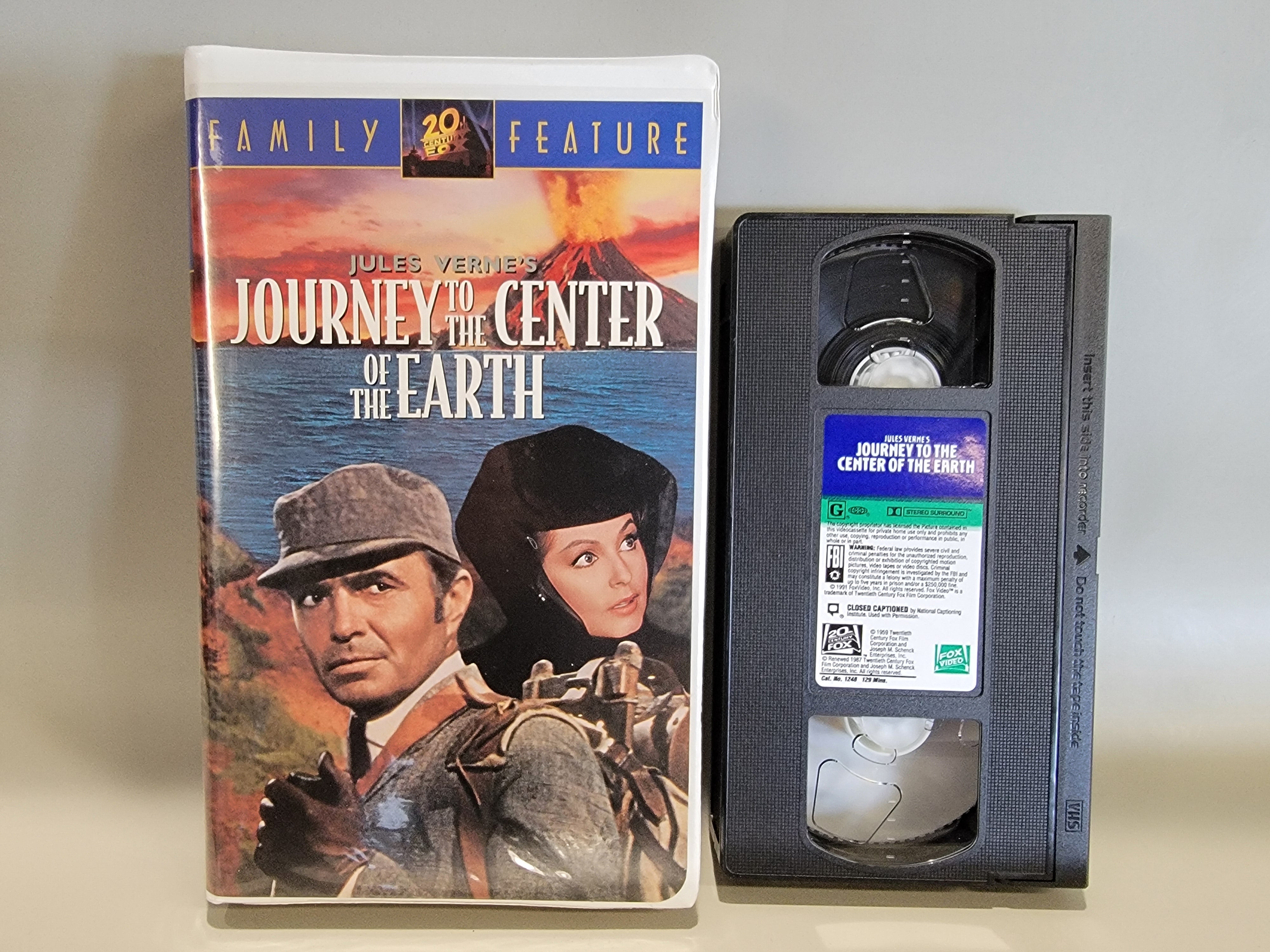 JOURNEY TO THE CENTER OF THE EARTH VHS [USED]