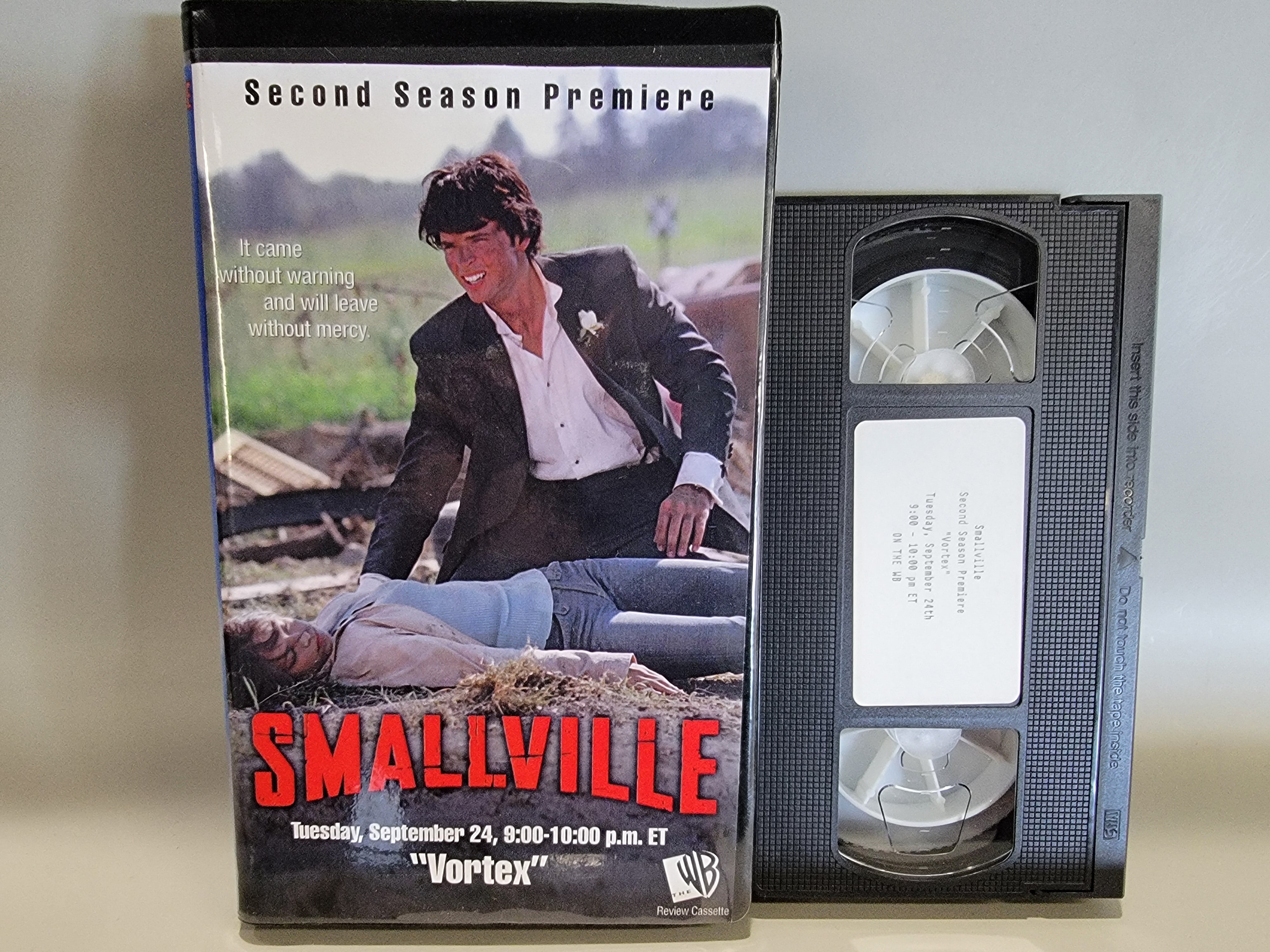 SMALLVILLE: SECOND SEASON PREMIER VHS [USED]