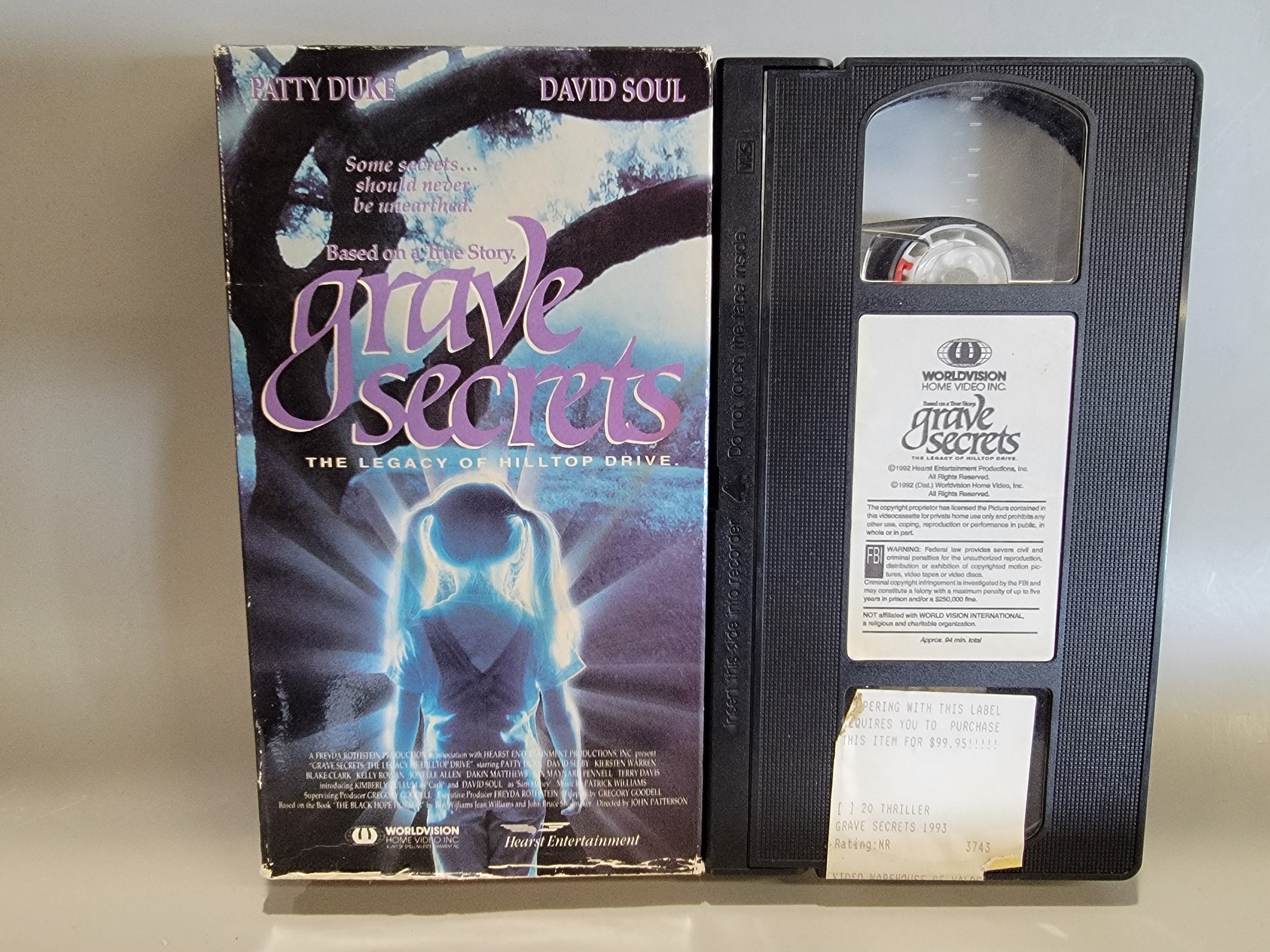 GRAVE SECRETS VHS [USED]
