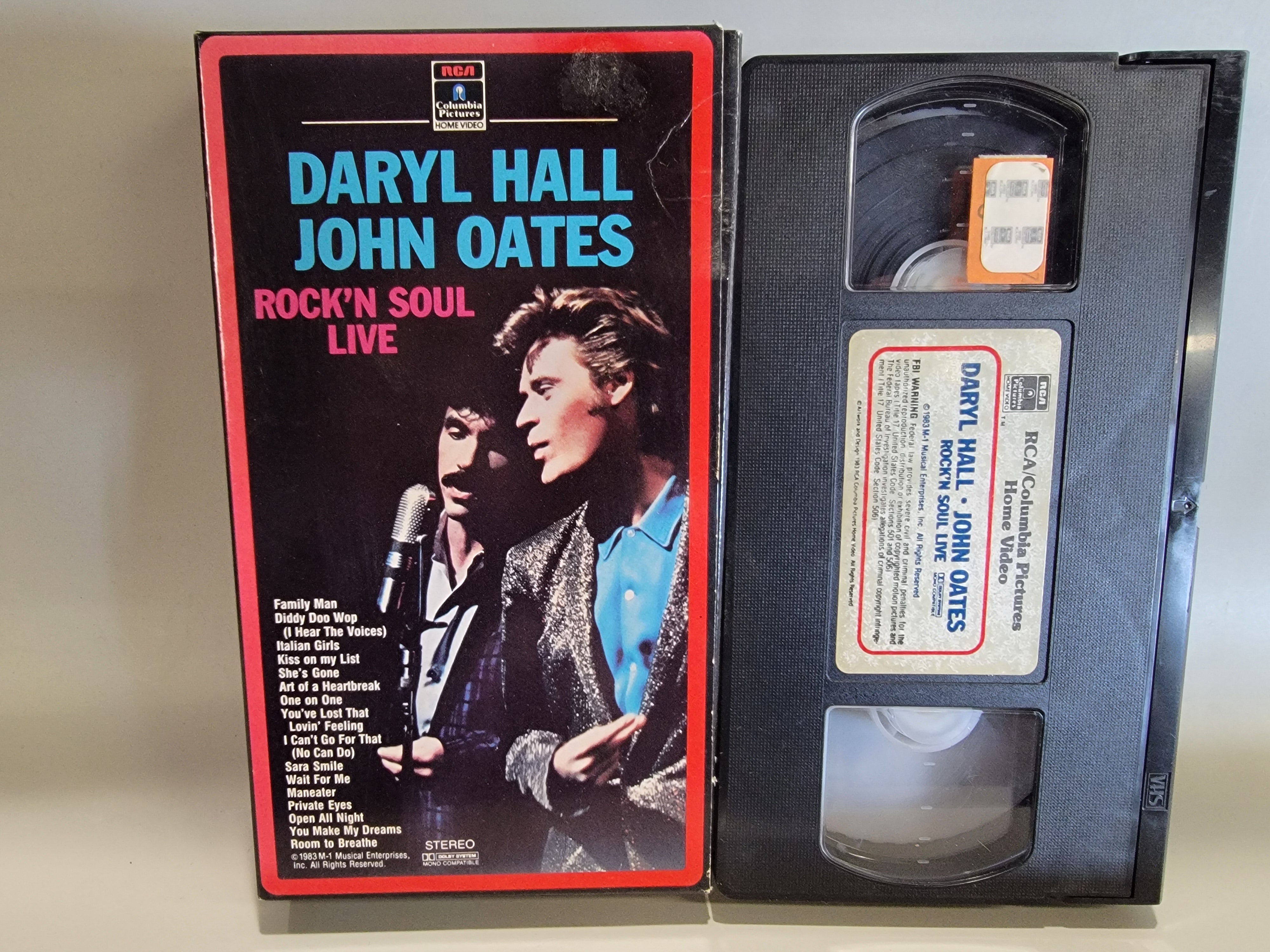 DARYL HALL AND JOHN OATES: ROCK'N SOUL LIVE VHS [USED]