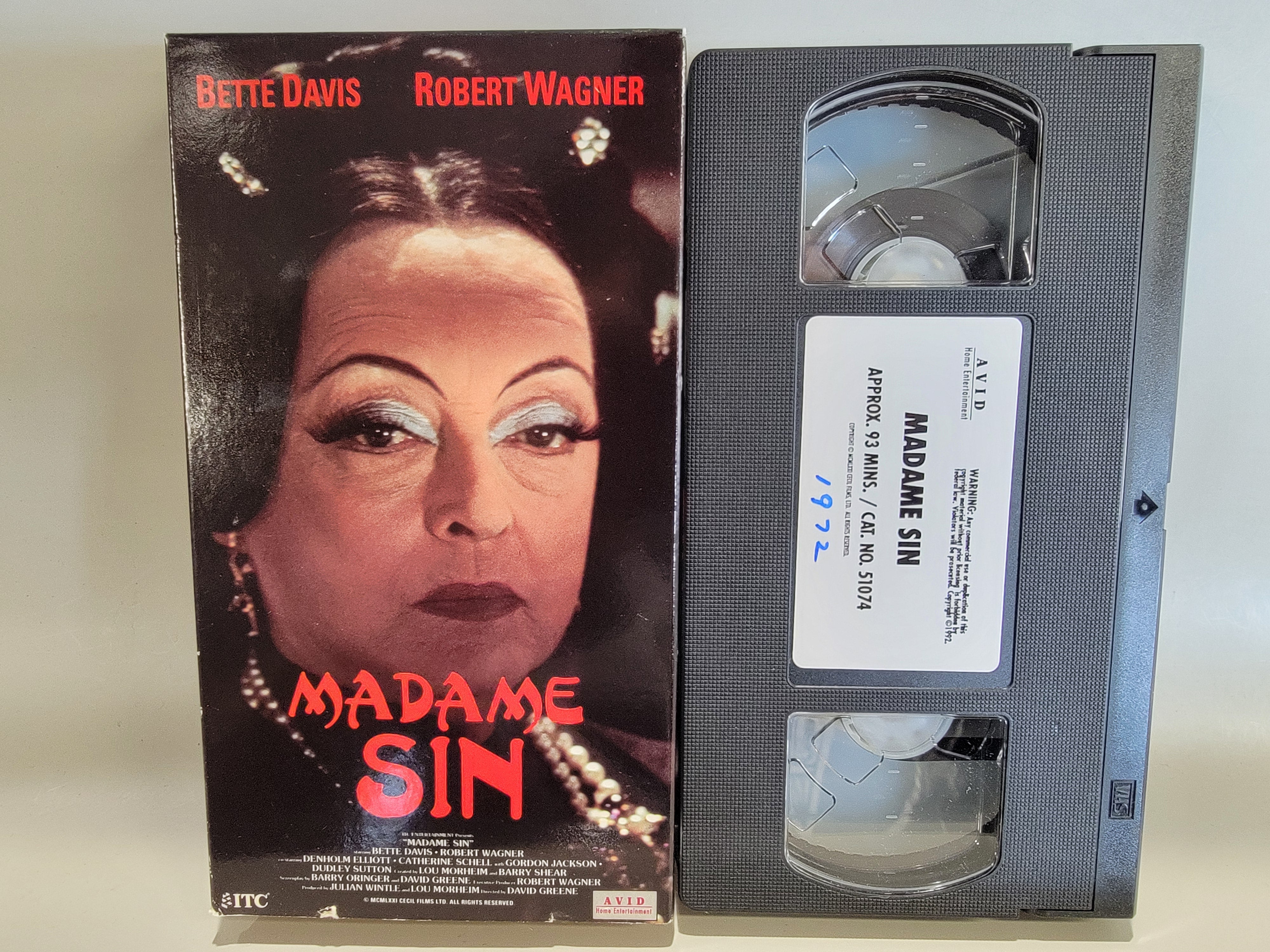 MADAME SIN VHS [USED]