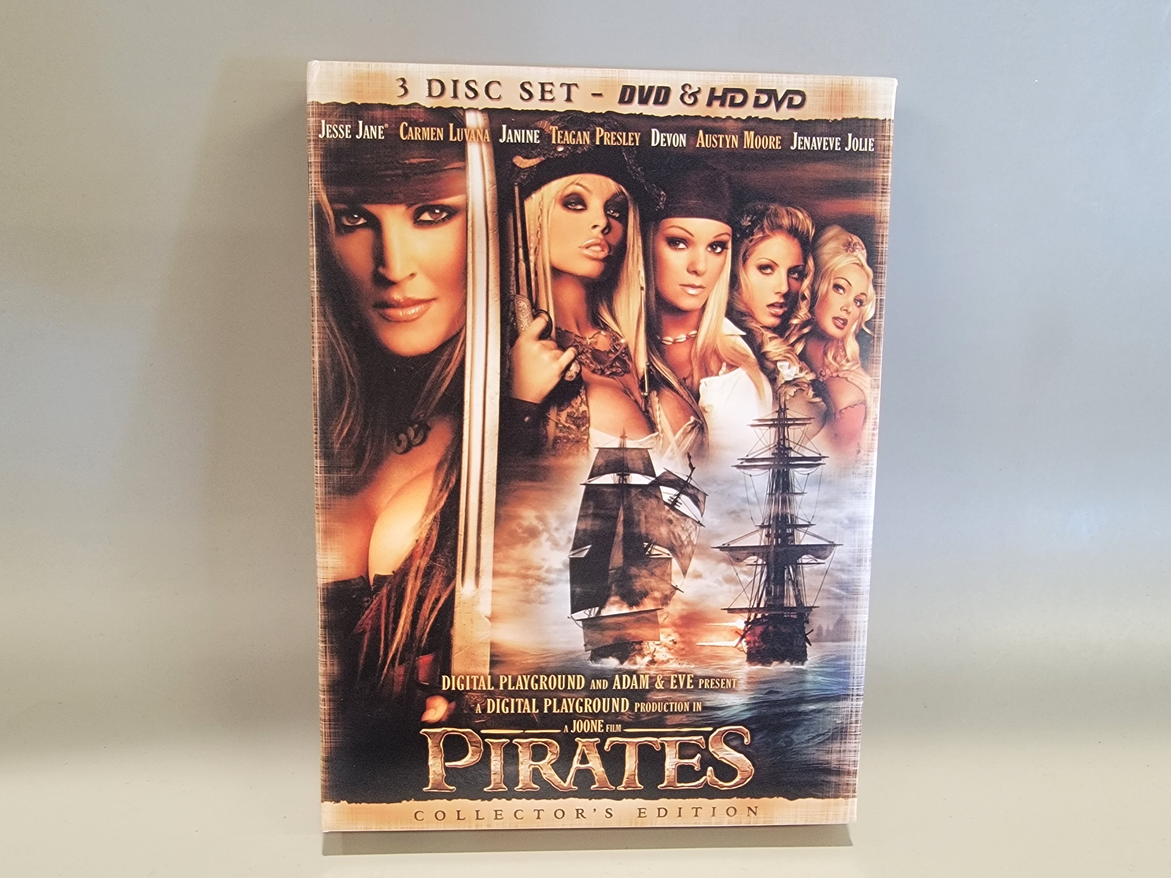 PIRATES DVD/HD-DVD [USED]