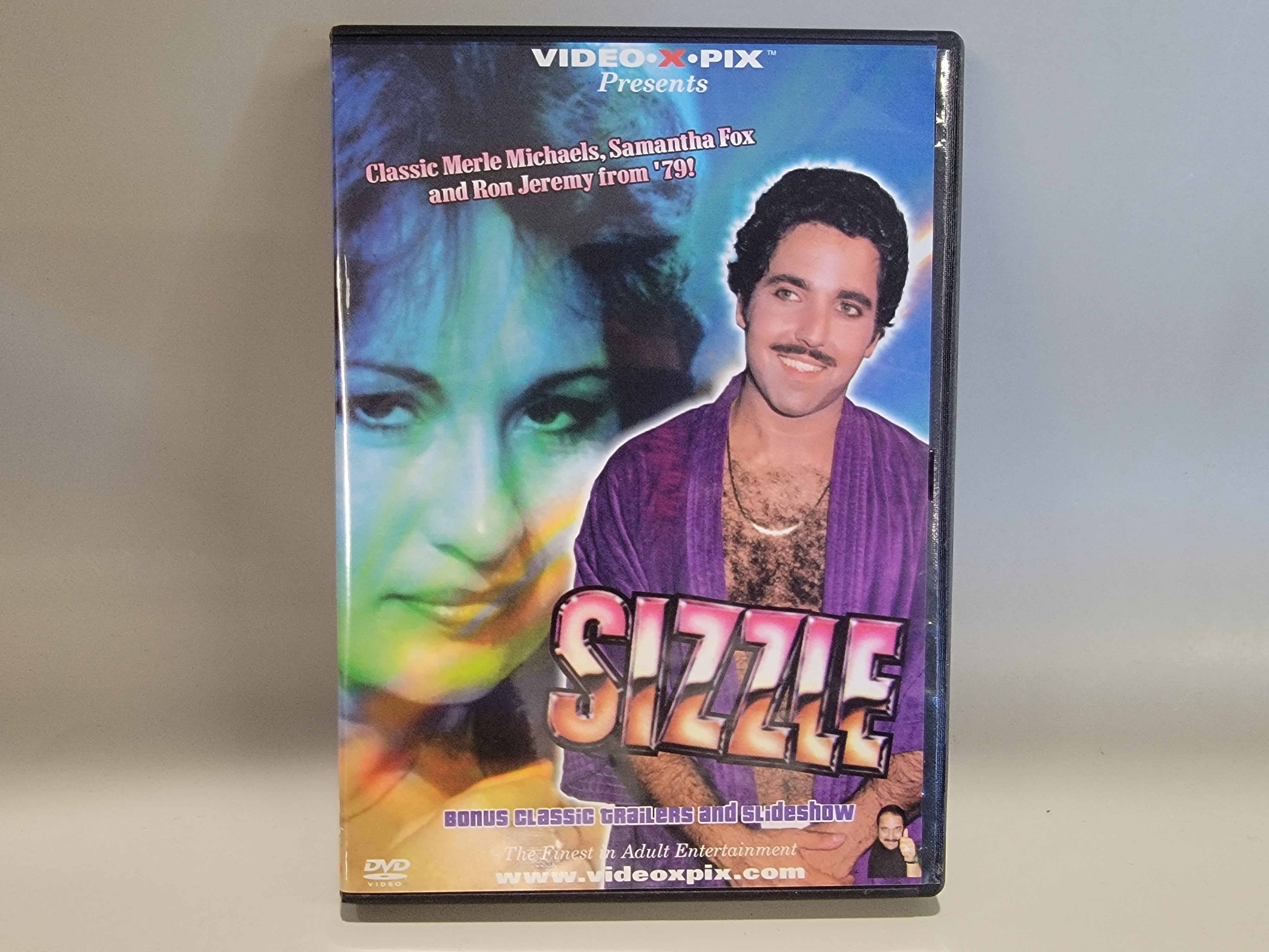 SIZZLE DVD [USED]