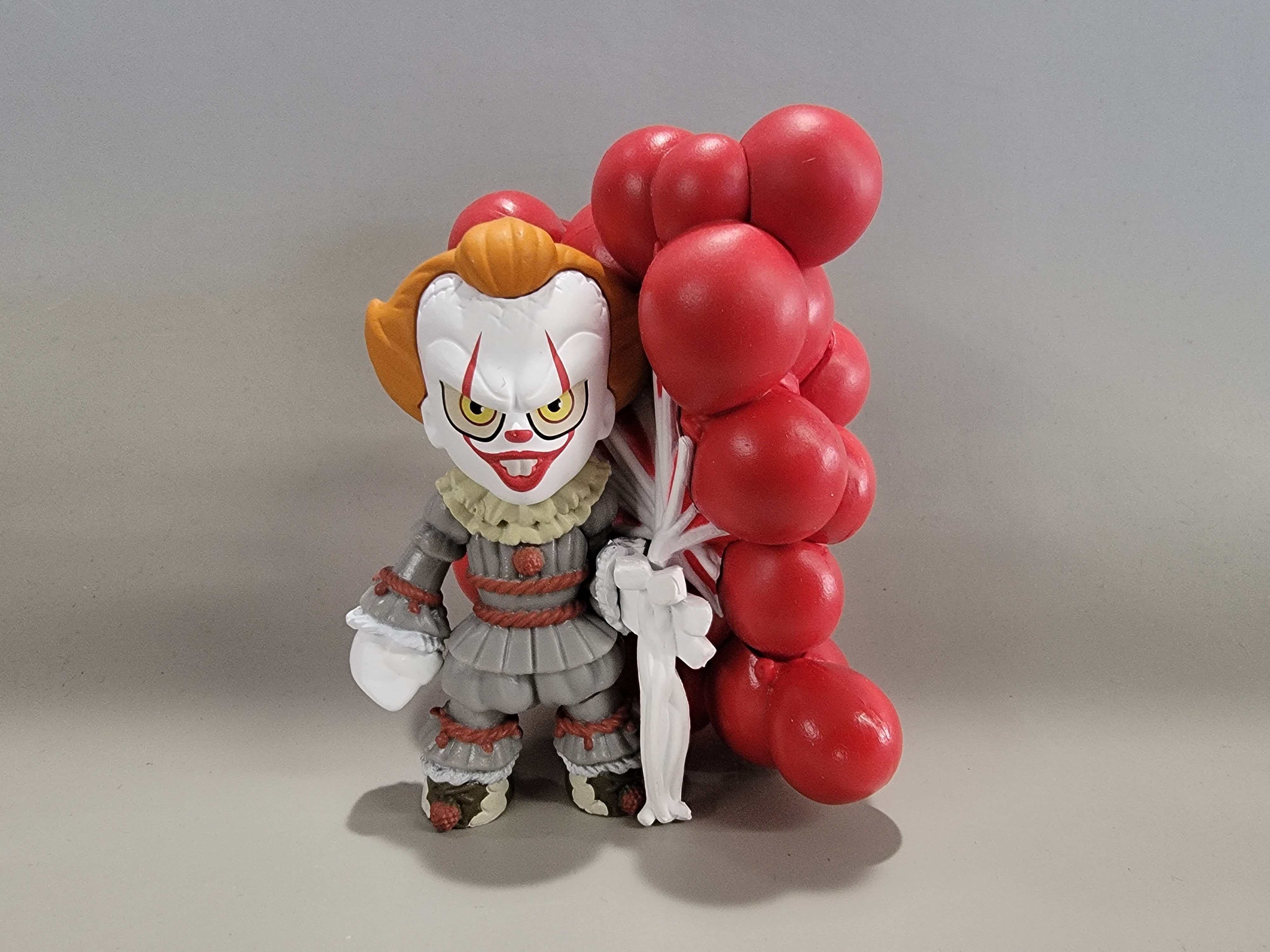 FUNKO MYSTERY MINI - PENNYWISE WITH LOTS OF BALLOONS FIGURE