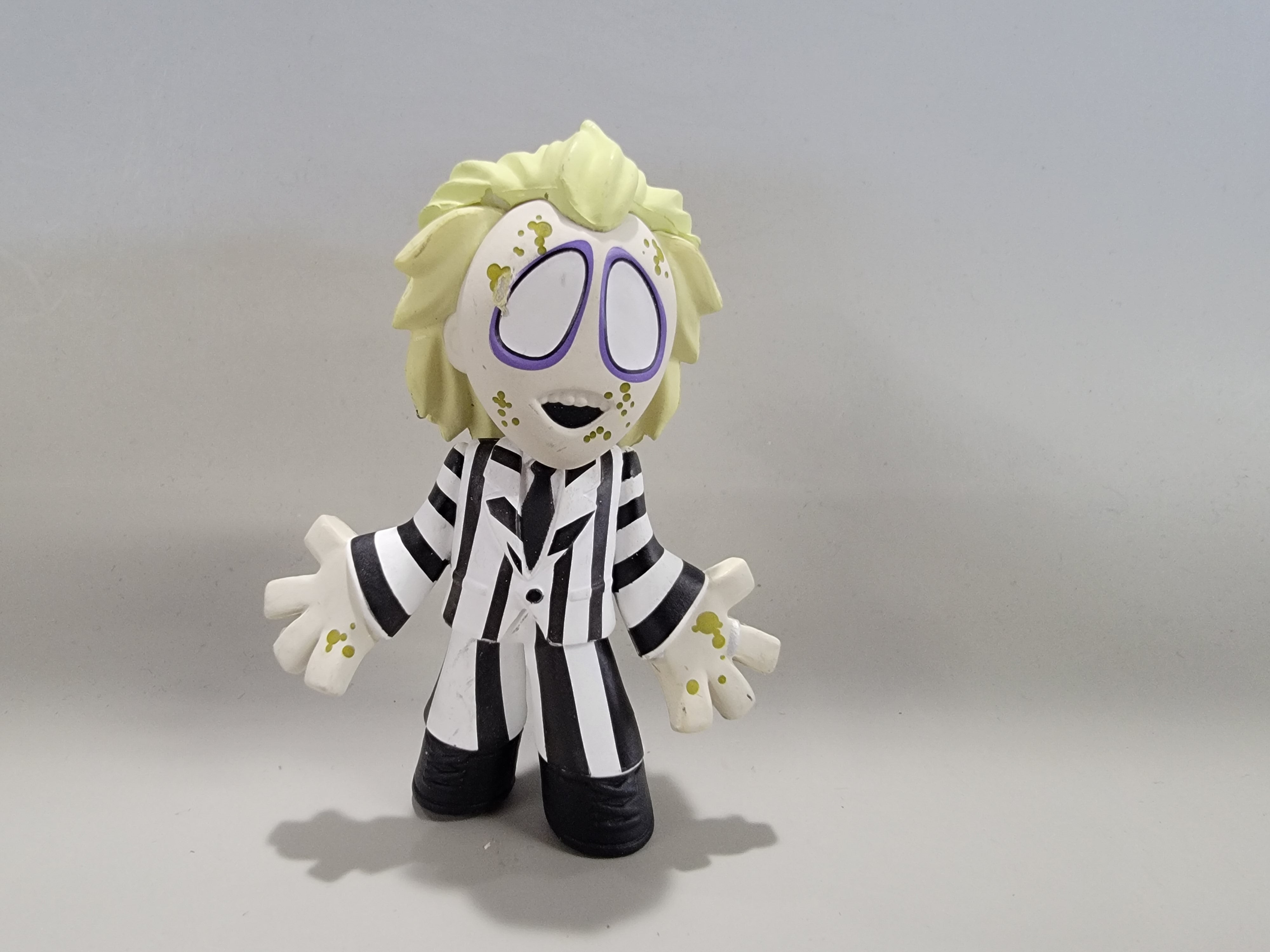 FUNKO MYSTERY MINIS - BEETLEJUICE