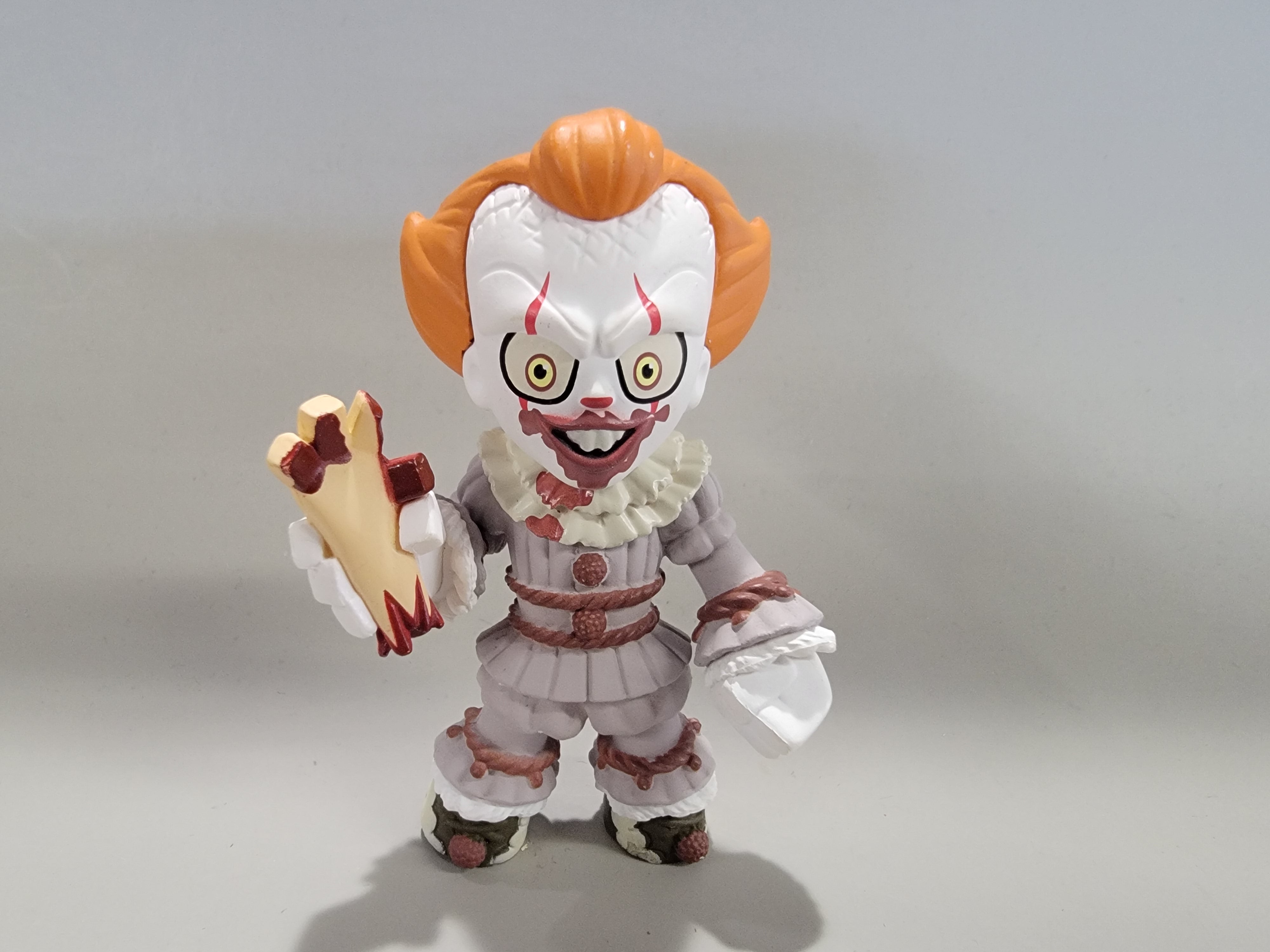 FUNKO MYSTERY MINI - PENNYWISE SEVERED HAND FIGURE