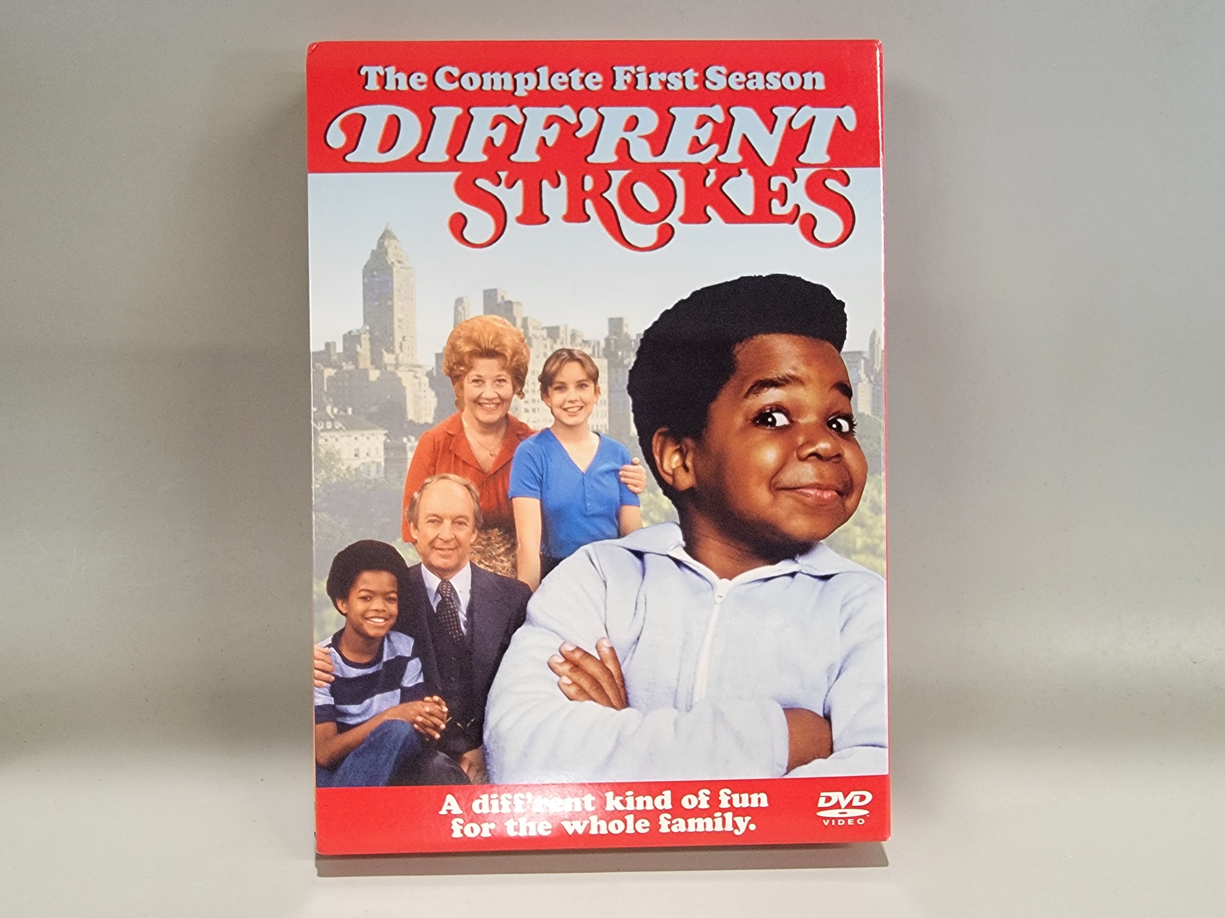 DIFF'RENT STROKES: THE COMPLETE FIRST SEASON DVD [USED]