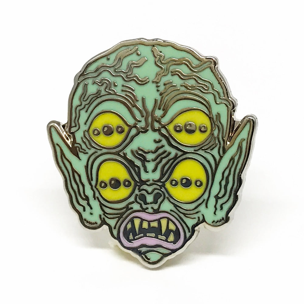 GHOULISH ALIEN PIN